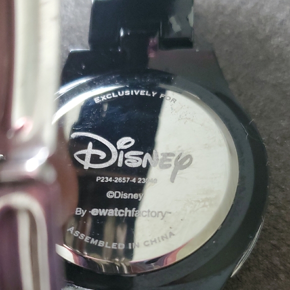 Disney Maleficent Watch Ewatchfactory Rhinestone Villain Collectible - Picture 3 of 4